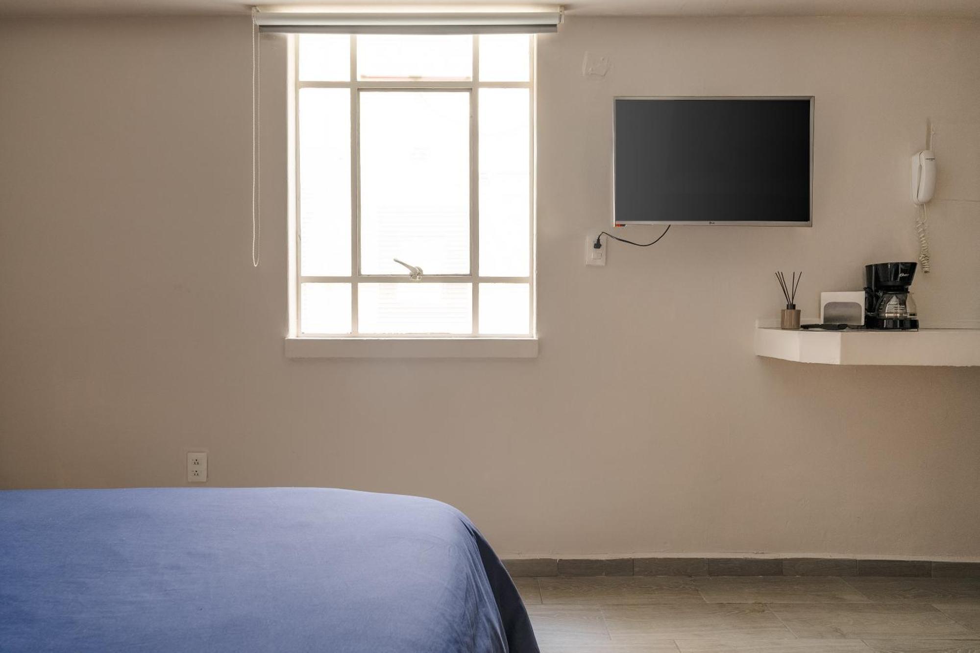Affordable Little Private Room, Polanco :) Appartement Mexico-stad